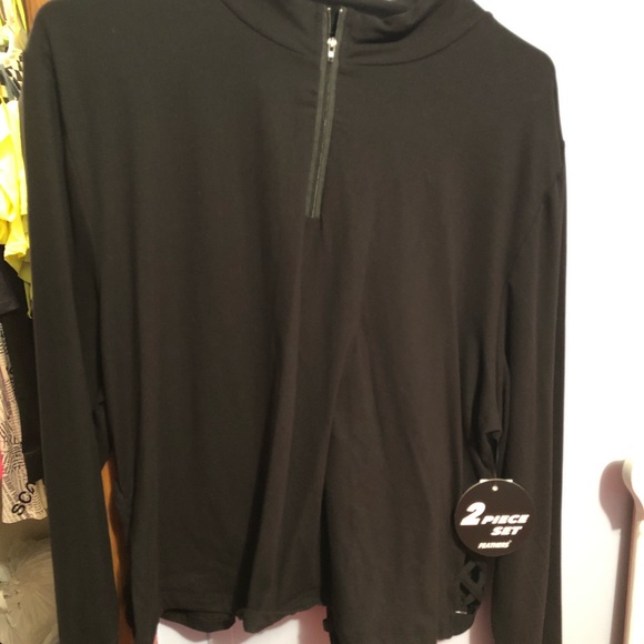 2 piece set - Picture 2 of 3